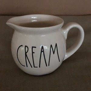 Rae Dunn Crream